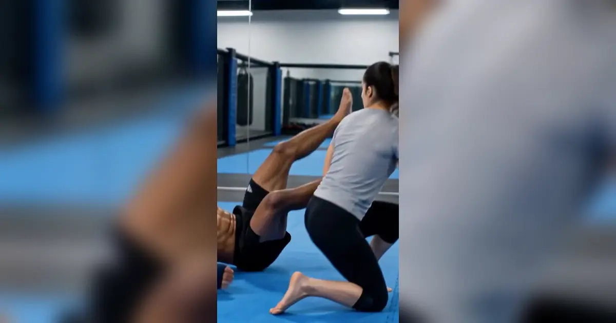 He Mocked the Quiet Woman on the Mat, Then Discovered the Instructor Had Recognized Her Before the Fight Even Began.