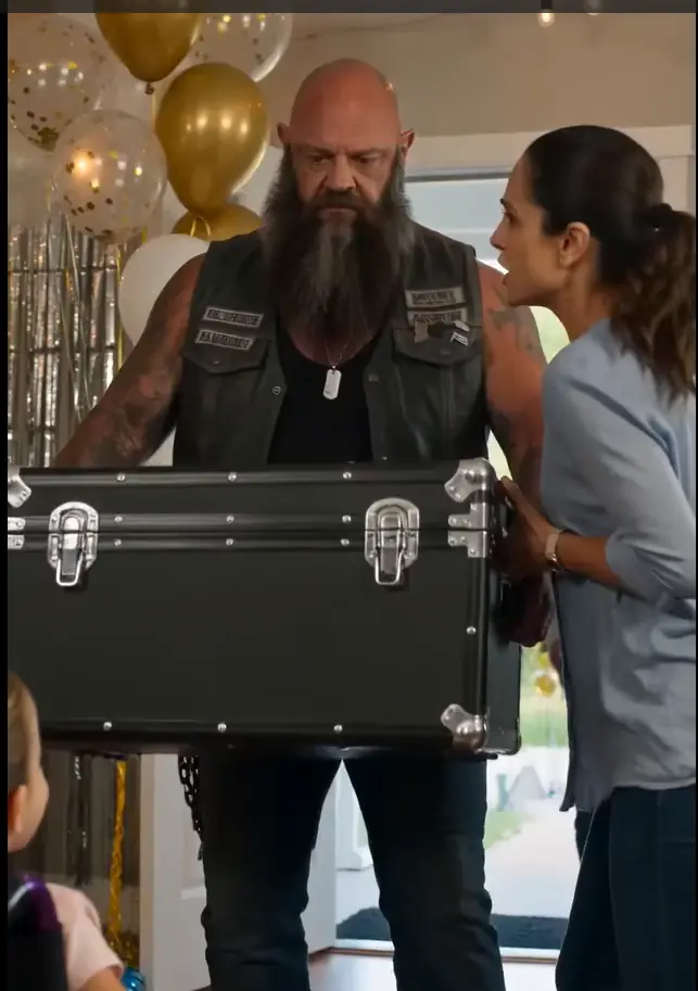 A Biker Carried a Child-Sized Coffin Into My Daughter’s Eighth Birthday Party — Then the Lid Opened and Every Parent Saw What His Club Had Built in Secret The largest biker I had ever seen carried a child